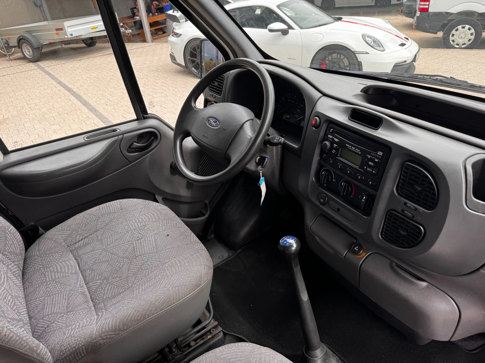 Ford Transit 85T280 9-местен Клима  - изображение 9