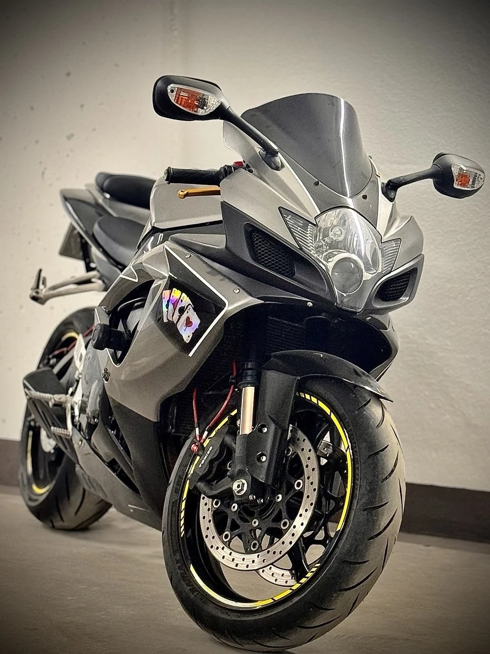 Suzuki Gsxr K7 750