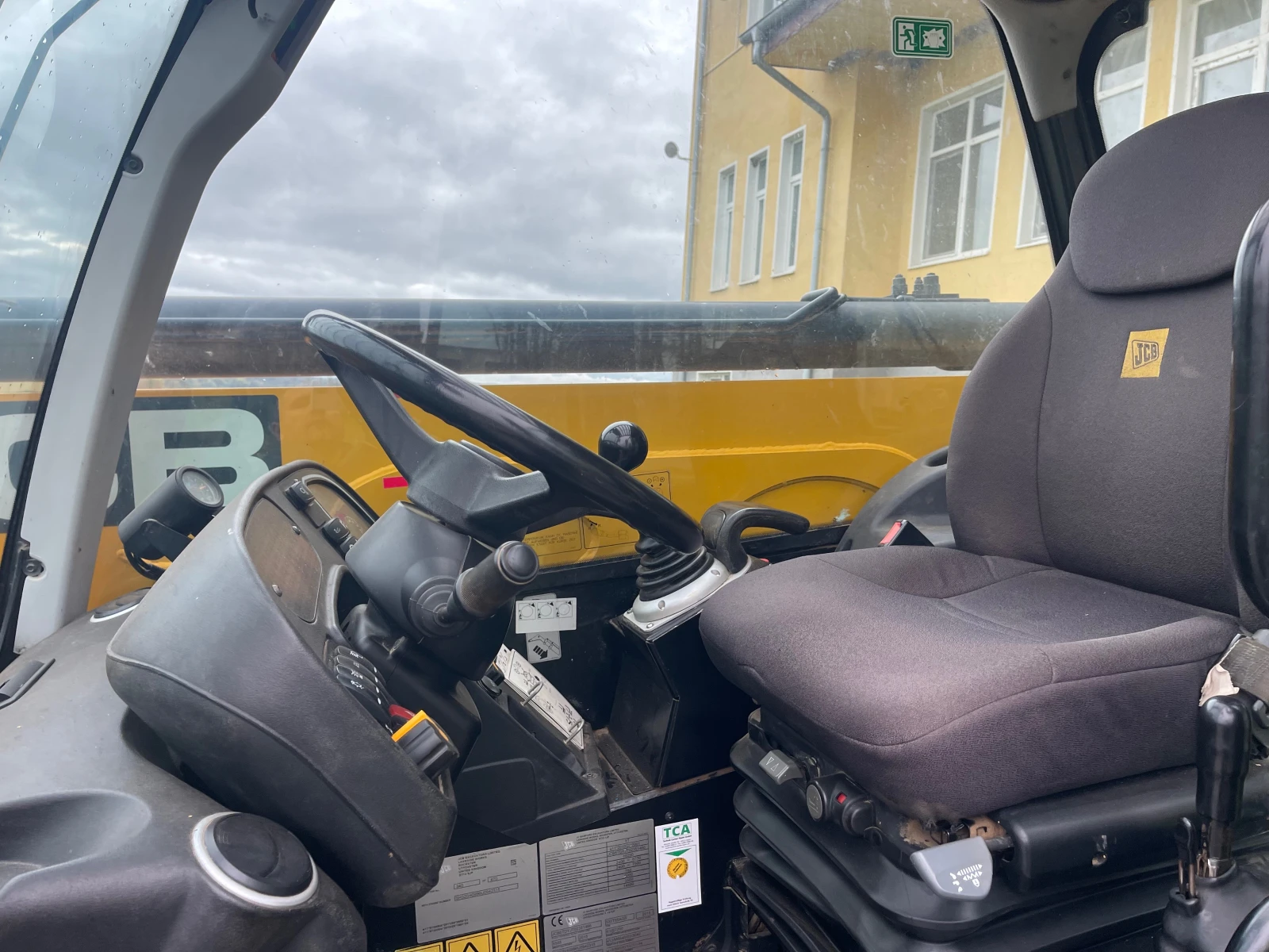   JCB 535-95 AGRI SUPER  | Mobile.bg   11