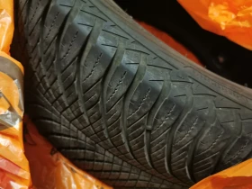 Гуми Всесезонни 255/55R18, снимка 2