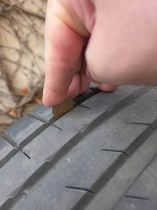 Гуми Летни 245/45R18, снимка 6 - Гуми и джанти - 54690621