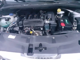 Peugeot 2008 1.2 ALLURE Перфектна!, снимка 8
