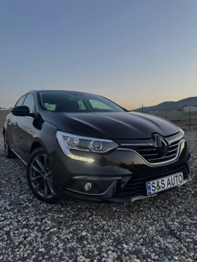 Renault Megane - 8500 € / 16624.56 лв. - 44754844 2