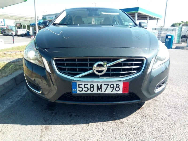 Volvo S60, снимка 1 - Автомобили и джипове - 42472546