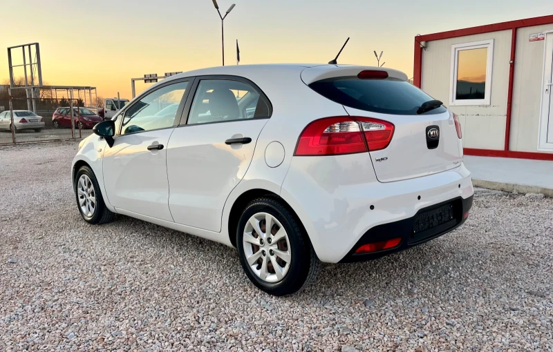 Kia Rio 1.2i* 85k.c* ГАЗ* НОВА * , снимка 3 - Автомобили и джипове - 48409589