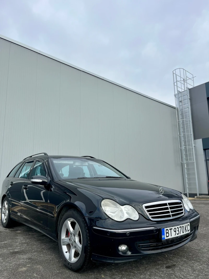 Mercedes-Benz C 220 Facelift, снимка 1 - Автомобили и джипове - 48775709