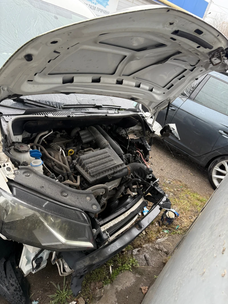 VW Caddy 1.4 TGI, снимка 4 - Автомобили и джипове - 52654009