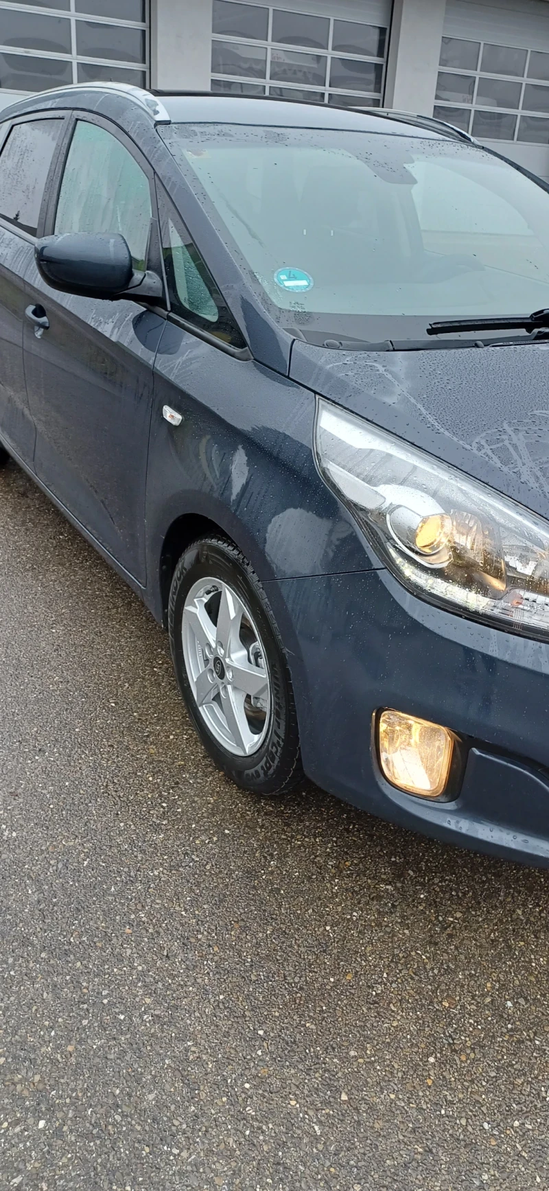 Kia Carens Rondo, снимка 5 - Автомобили и джипове - 52796086