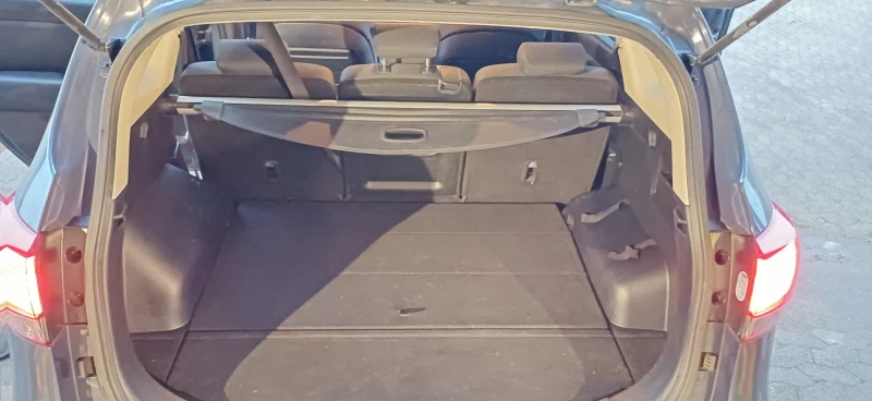 Kia Carens Rondo, снимка 15 - Автомобили и джипове - 52796086