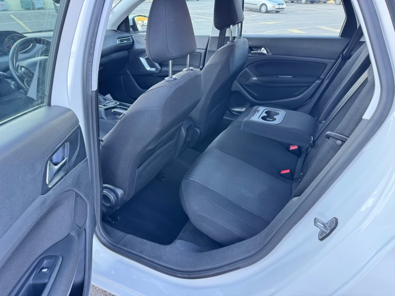 Peugeot 308 SW-1.6HDI-AUTOMATIC-NAVI-EURO6, снимка 11 - Автомобили и джипове - 53140116