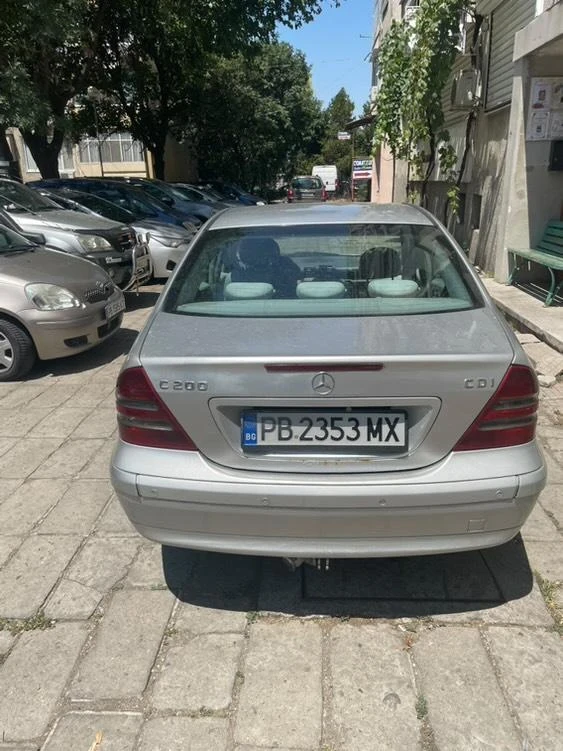Mercedes-Benz C 220  - изображение 4