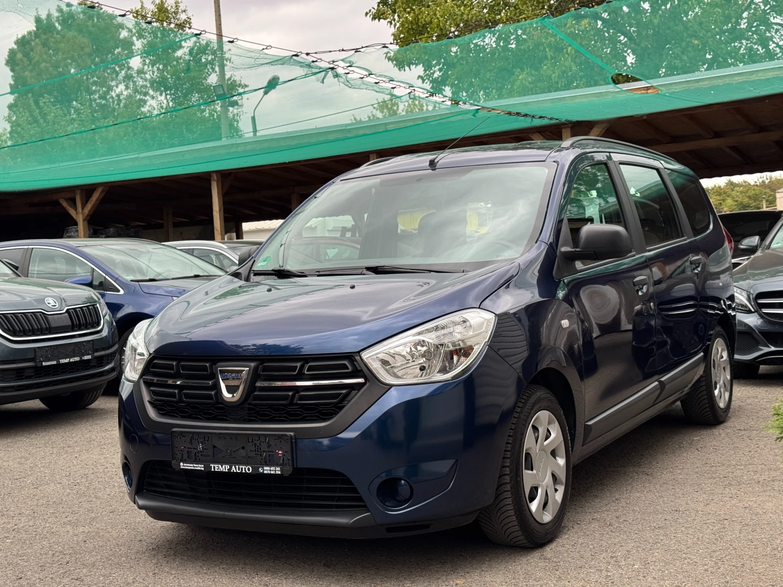 Dacia Lodgy 1.6i* 7местна* С ПЪЛНА ИСТОРИЯ В DACIA, снимка 1