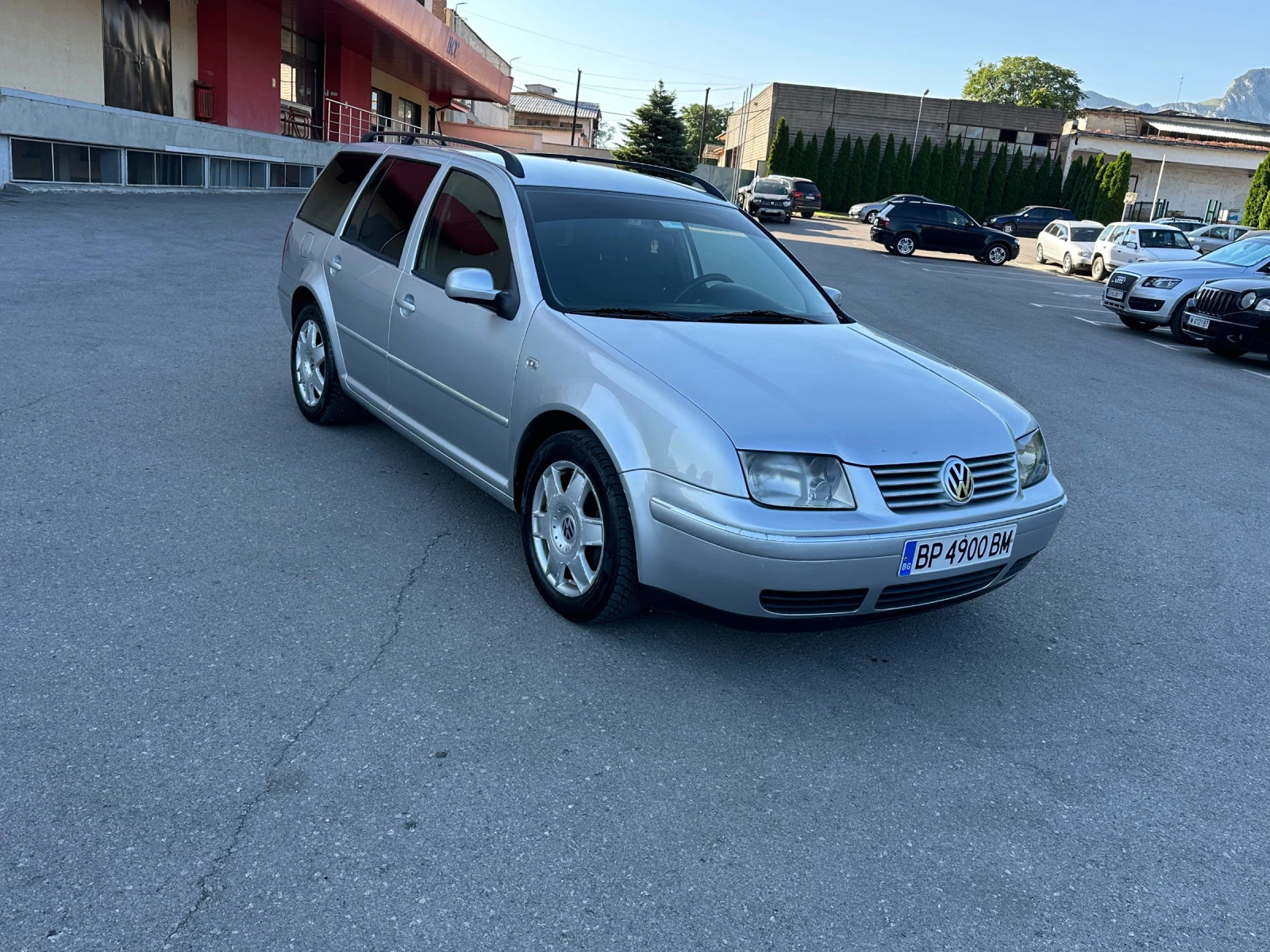 VW Bora 1.9TDI - КЛИМАТРОНИК - изображение 3