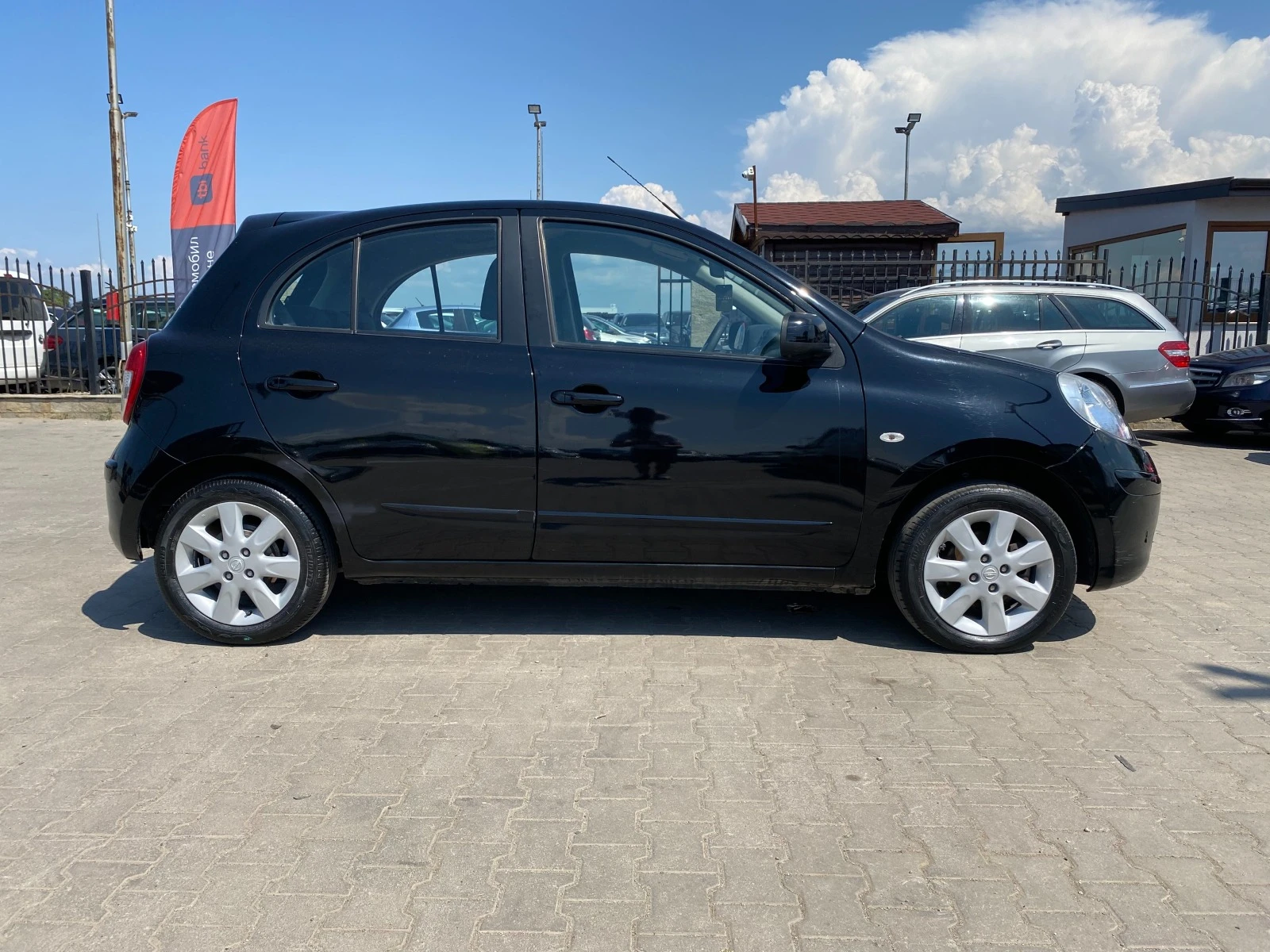 Nissan Micra 1.2I EURO 5A - изображение 6