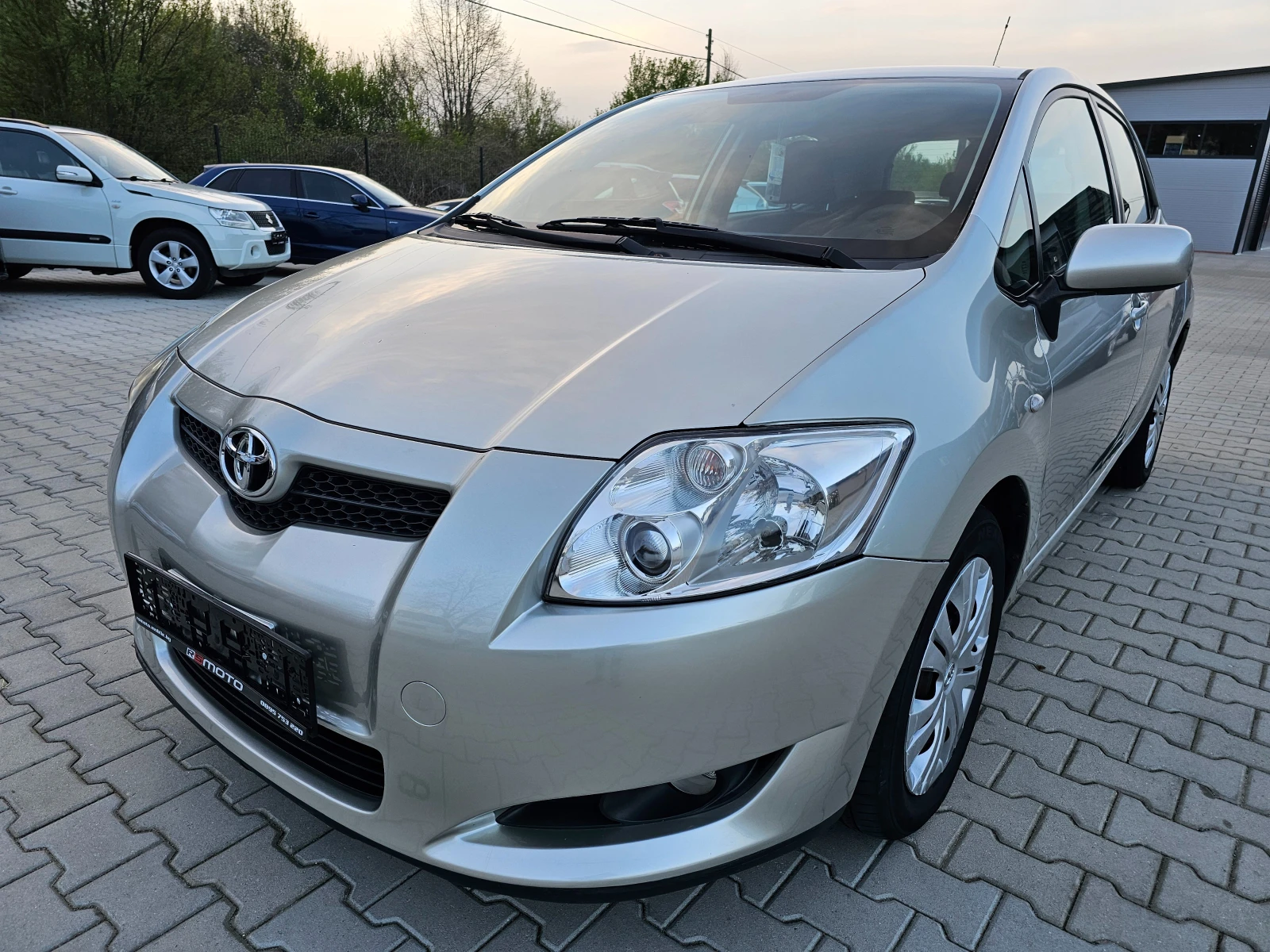 Toyota Auris 1.4D4D, 90к.с., Нави, 2009г. - изображение 8