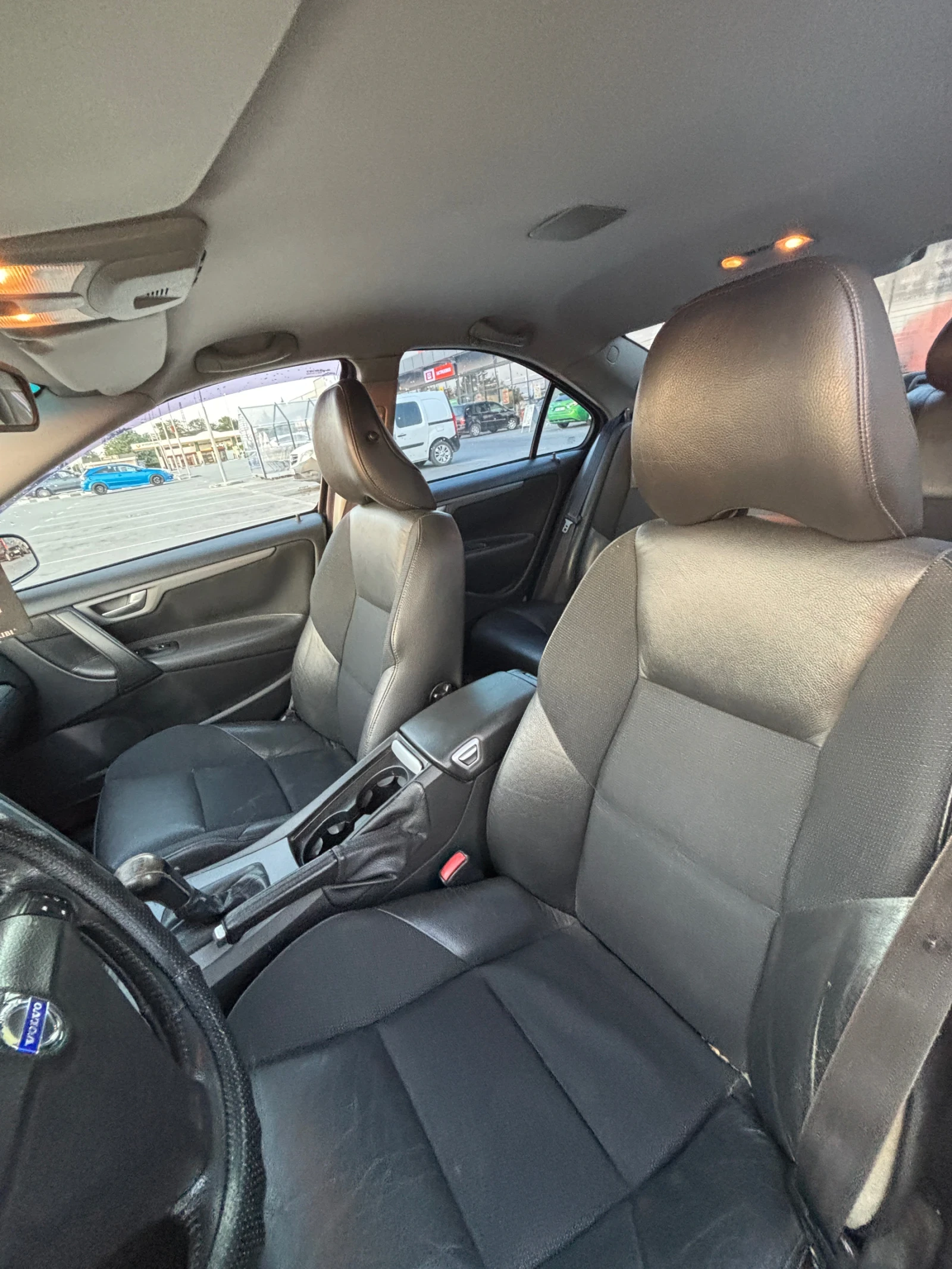 Volvo S60 D5 - изображение 9