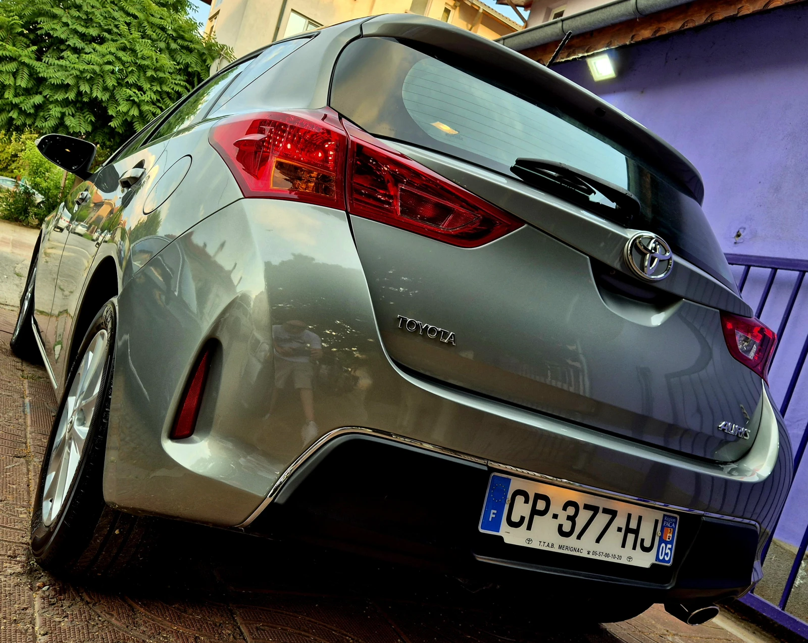 Toyota Auris 2.0d4d-EXCLUSIVE-нави-6скорости-japan - изображение 9