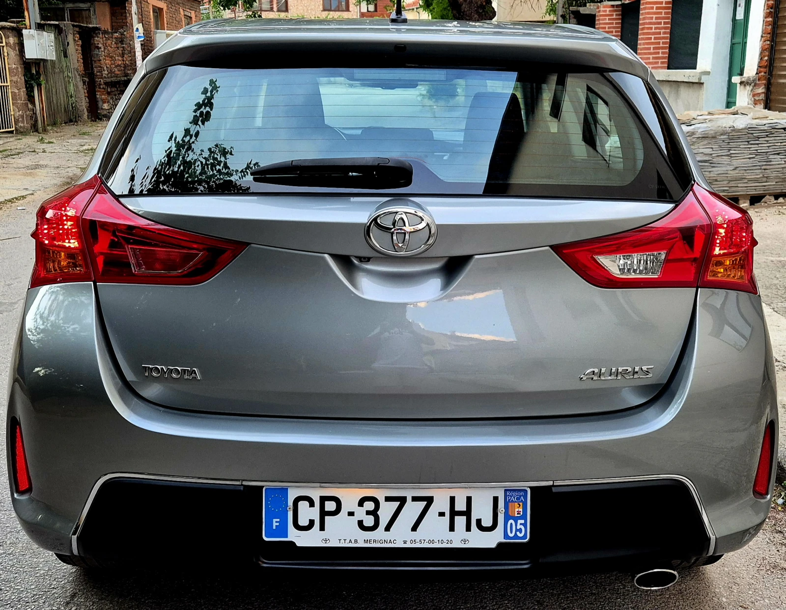 Toyota Auris 2.0d4d-EXCLUSIVE-нави-6скорости-japan - изображение 10