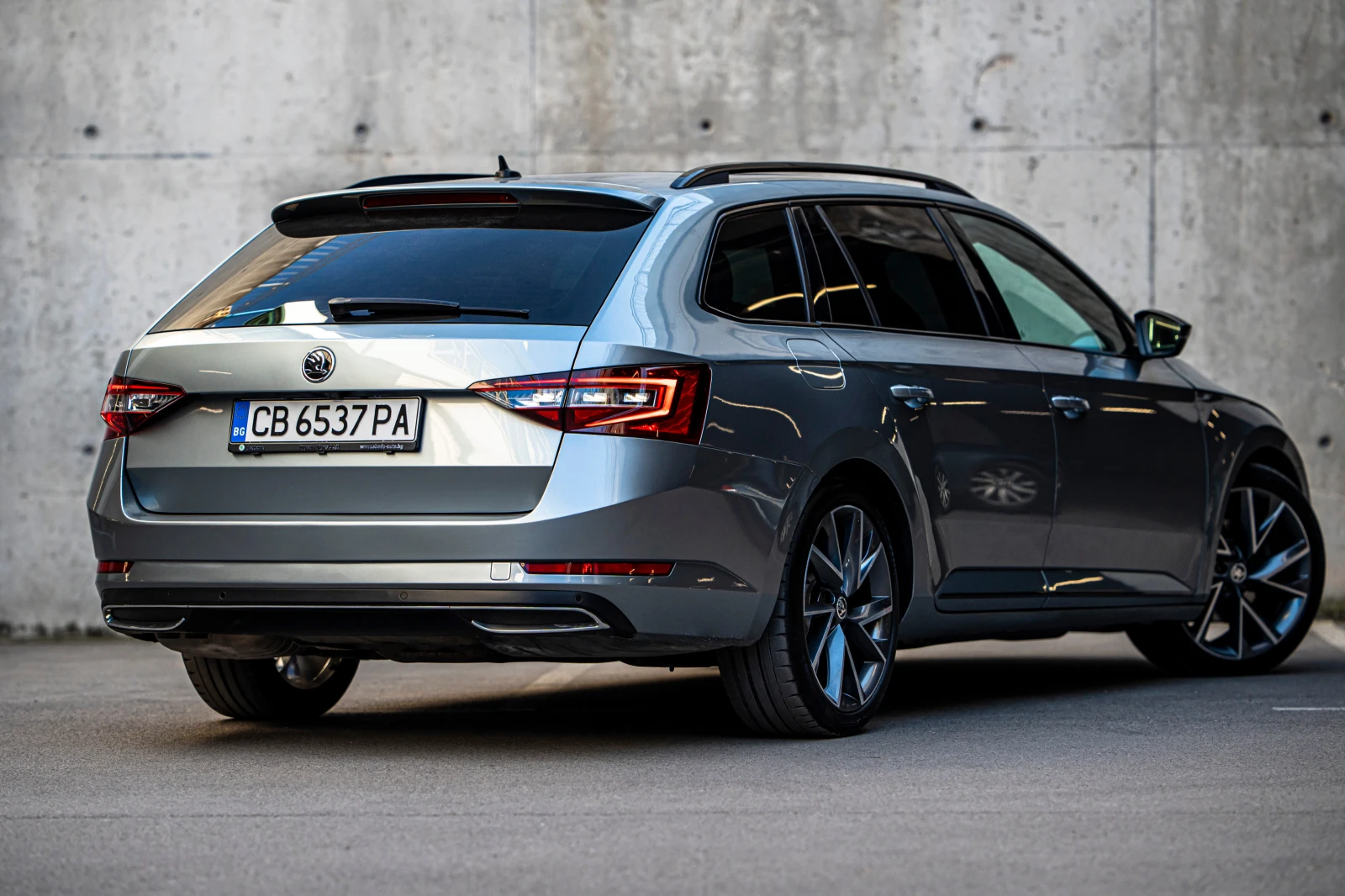 Skoda Superb  - изображение 7