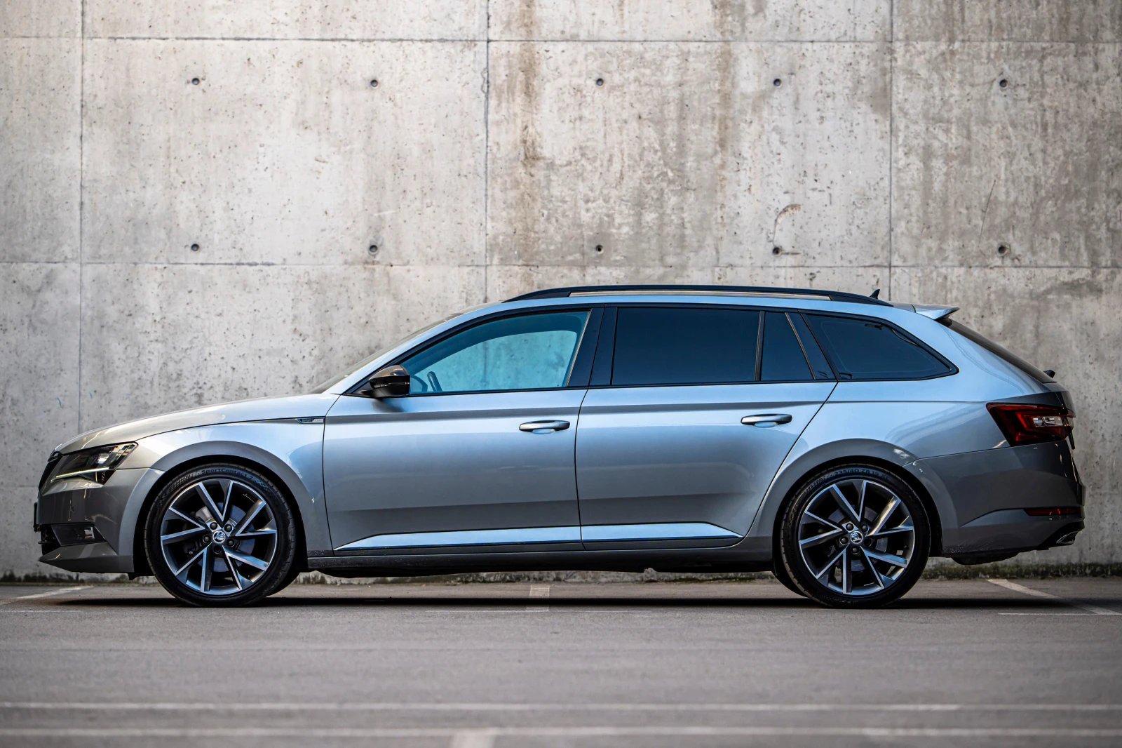 Skoda Superb  - изображение 4