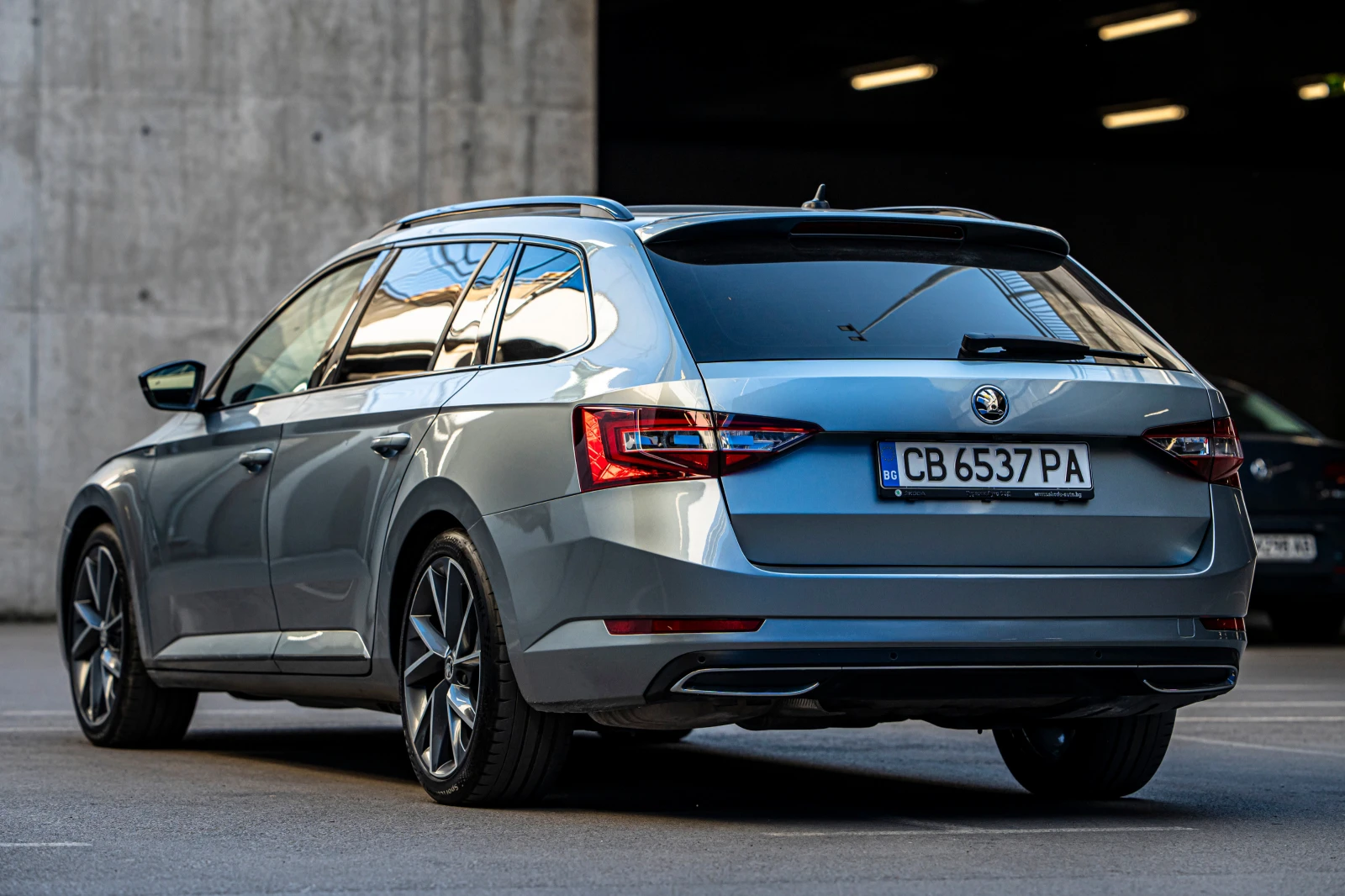 Skoda Superb  - изображение 8