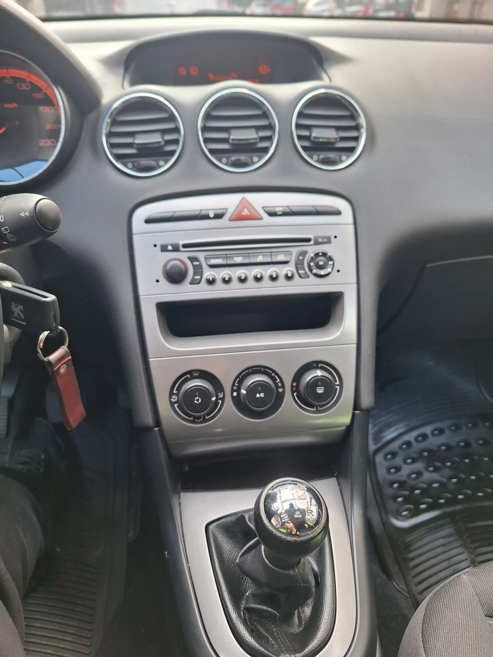 Peugeot 308 | Mobile.bg   11