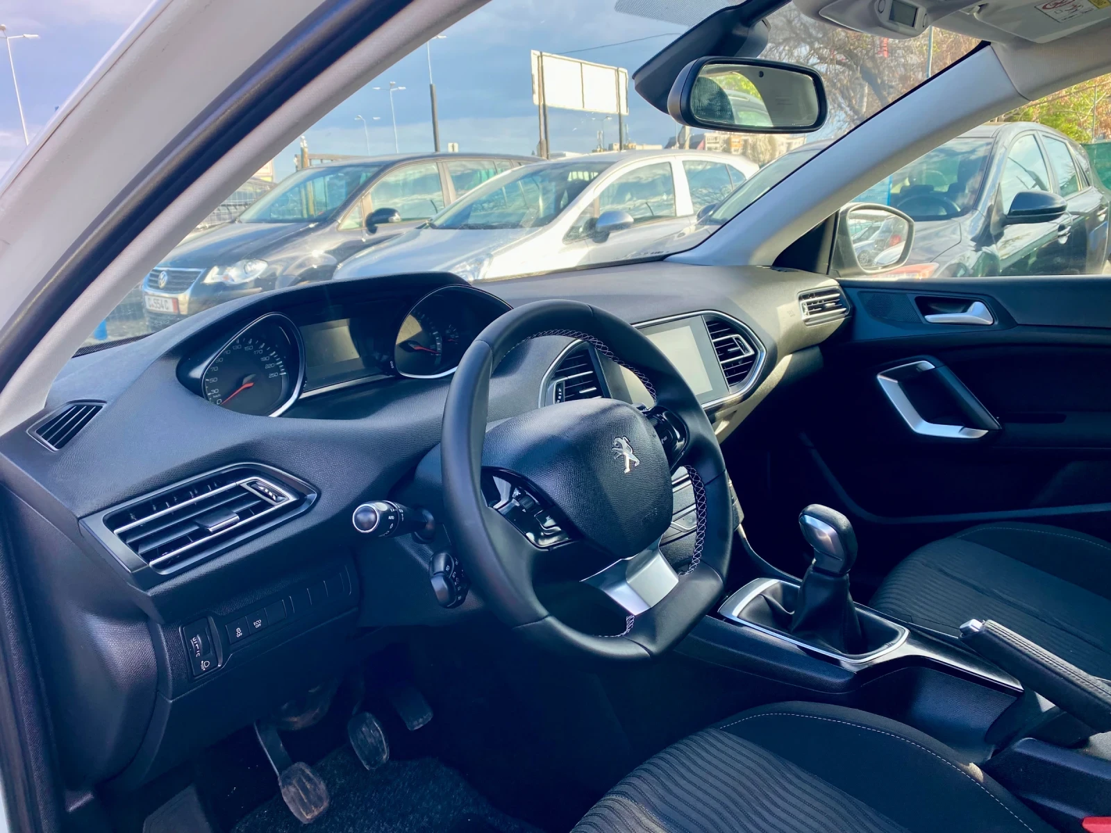 Peugeot 308 | Mobile.bg   7