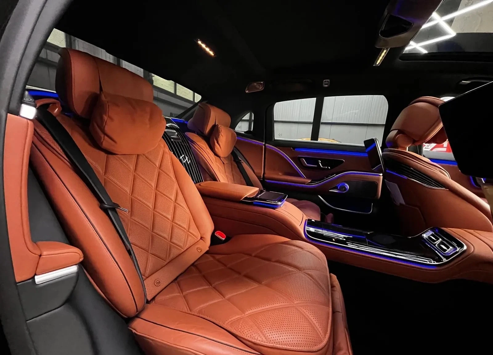 Mercedes-Benz Maybach S580 V8 EQ Boost 4MATIC | Mobile.bg   11