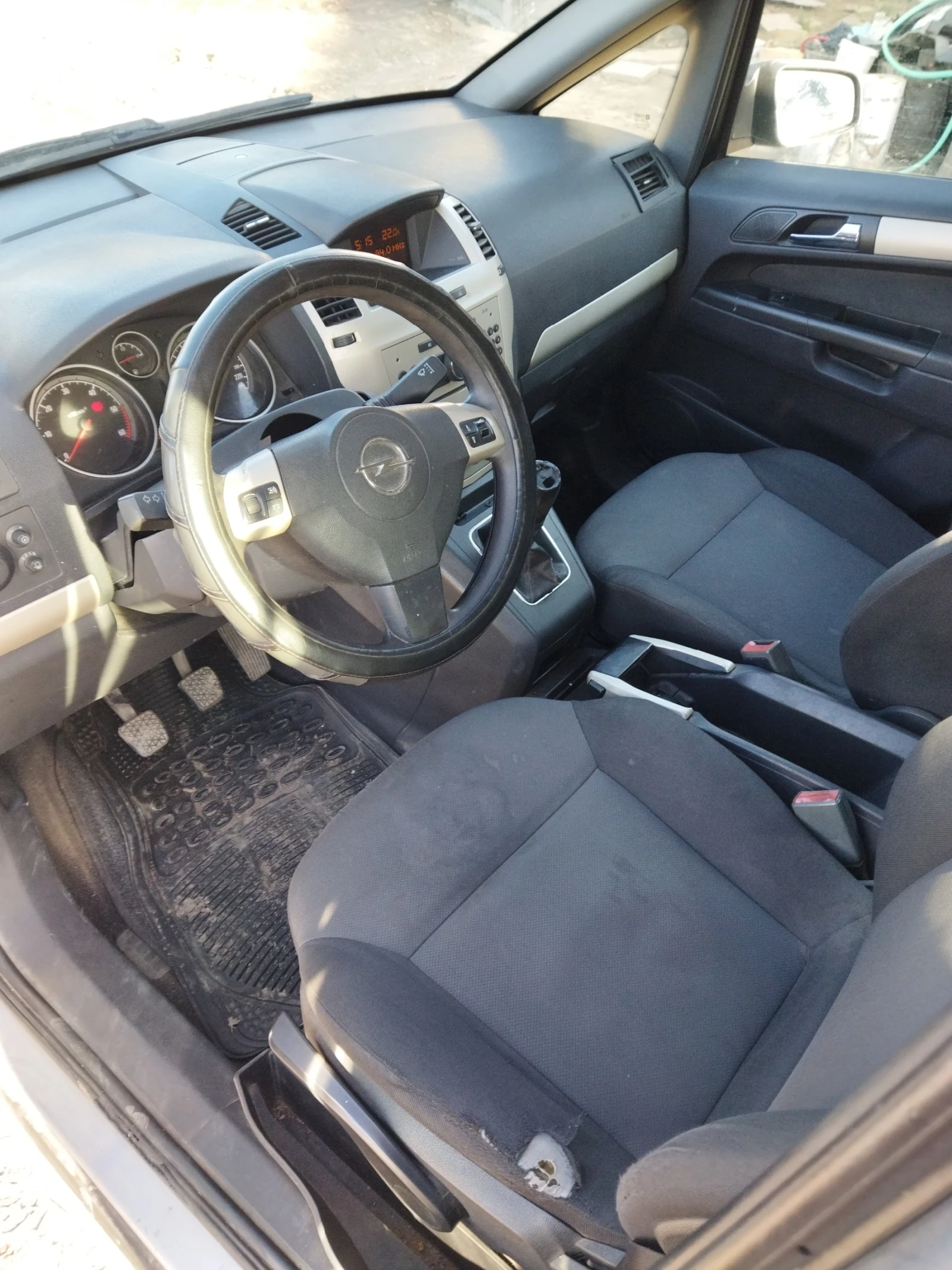 Opel Zafira B 1.9 150  - изображение 8