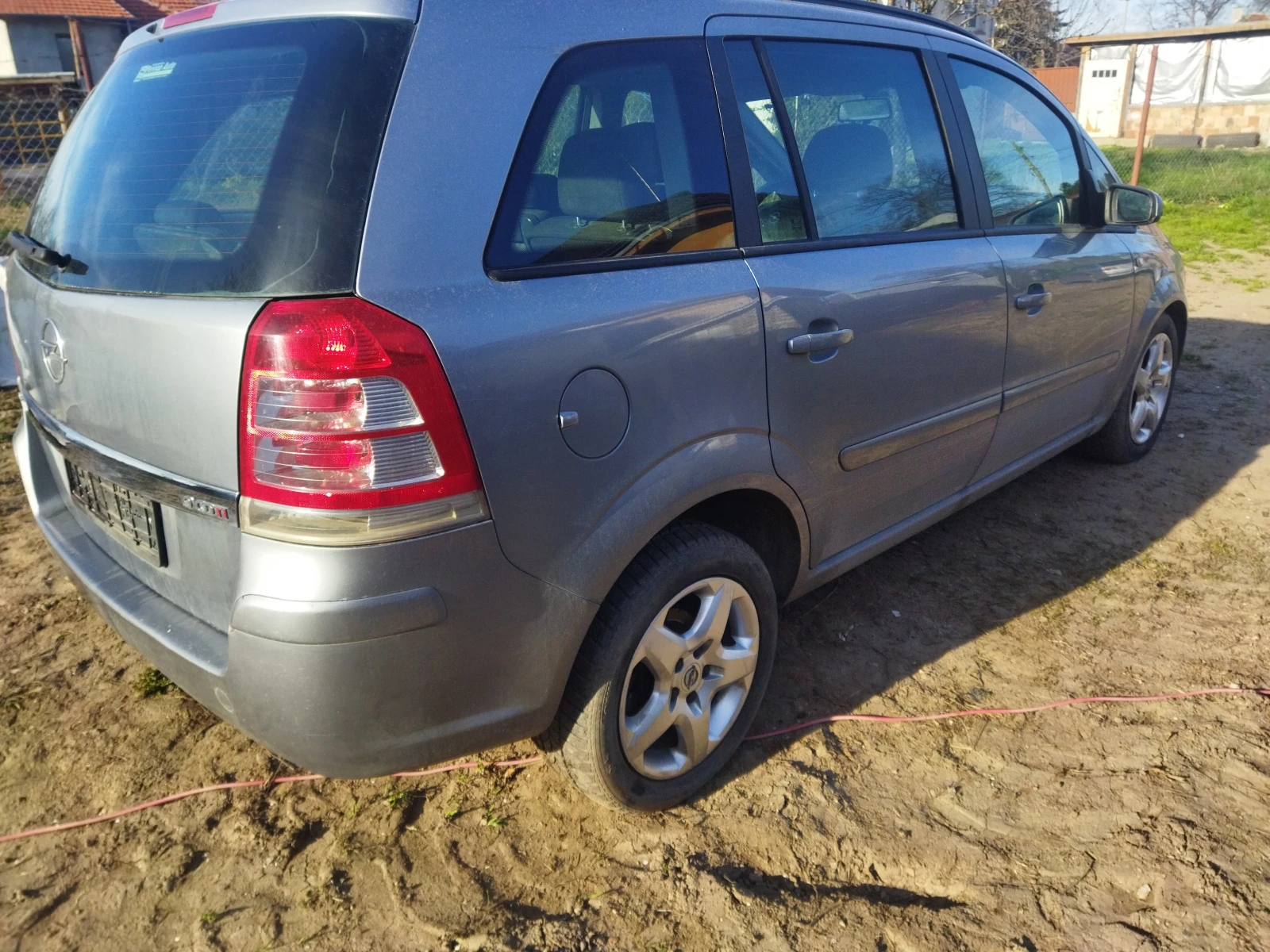 Opel Zafira B 1.9 150  - изображение 4