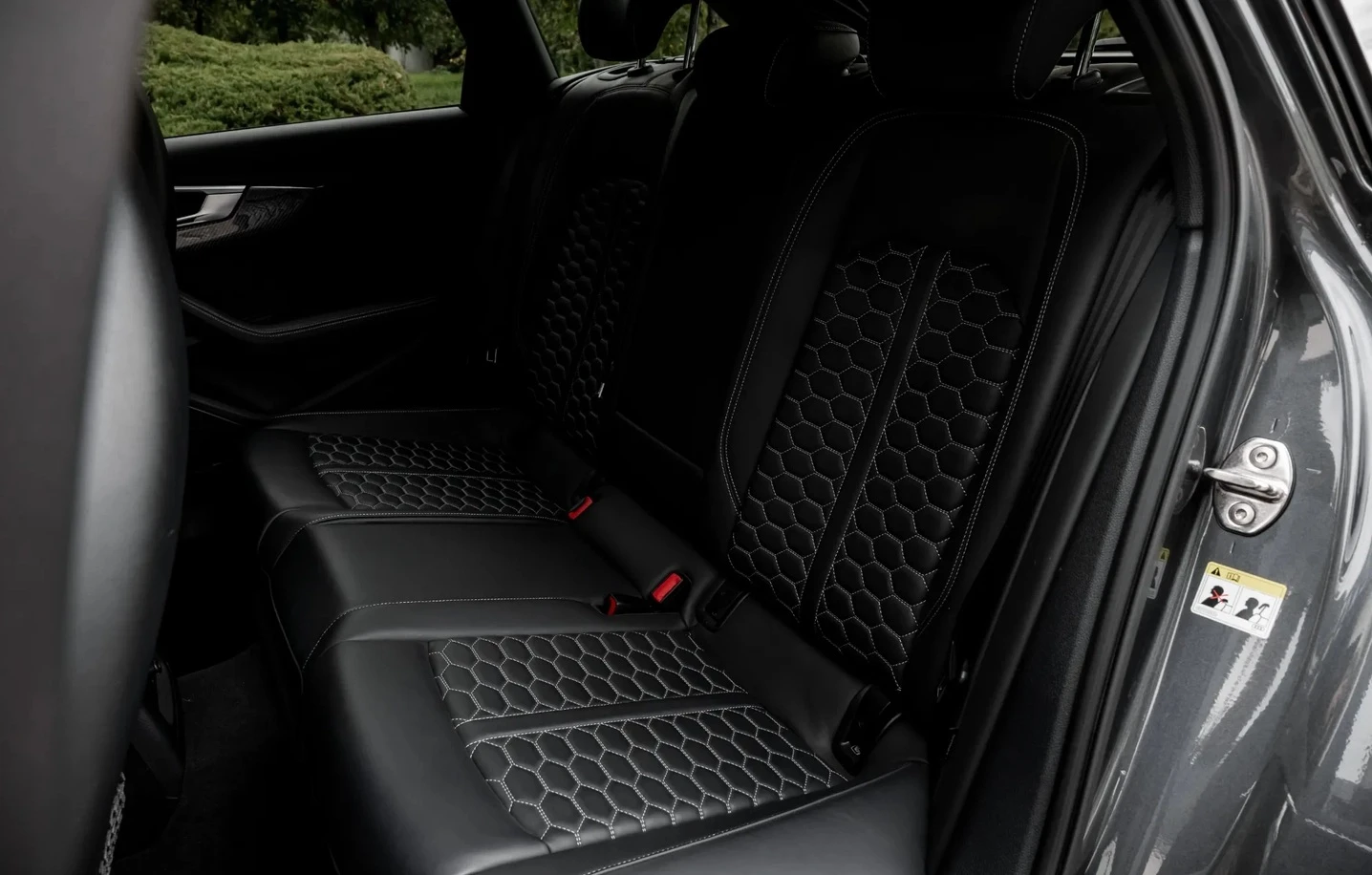 Audi Rs4 2, 9 Avant quattro - изображение 10