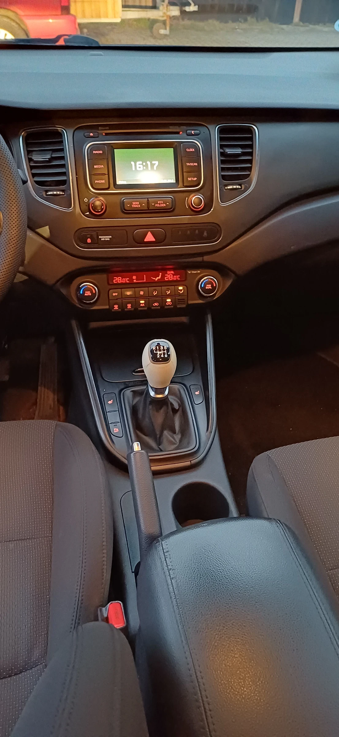 Kia Carens Rondo | Mobile.bg � ����������� 14