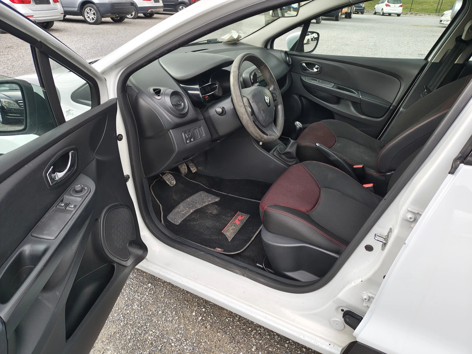 Renault Clio 1.5 DCI | Mobile.bg � ����������� 12