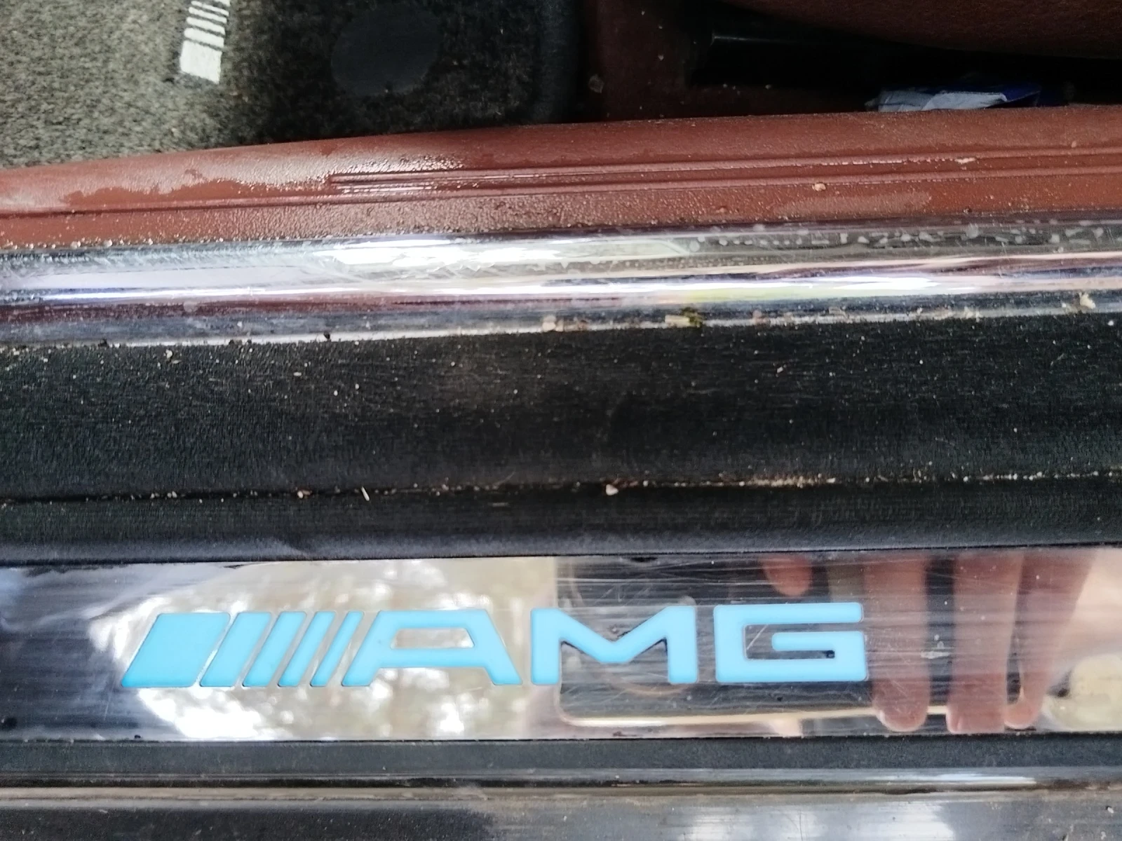 Mercedes-Benz CLS 500 AMG Sport Package с Двоен Стъклопакет, снимка 13 - Автомобили и джипове - 53845760