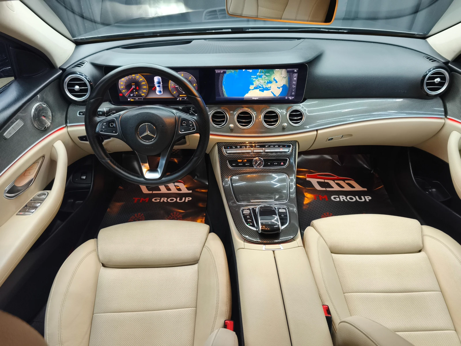 Mercedes-Benz E 220 cdi 4matic Automatic 194k.c* AMG Pack* DIGITAL* , снимка 12 - Автомобили и джипове - 54219461