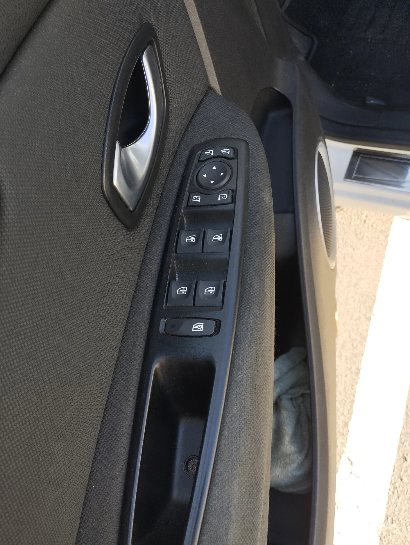 Renault Megane Scenik, снимка 13 - Автомобили и джипове - 54295819