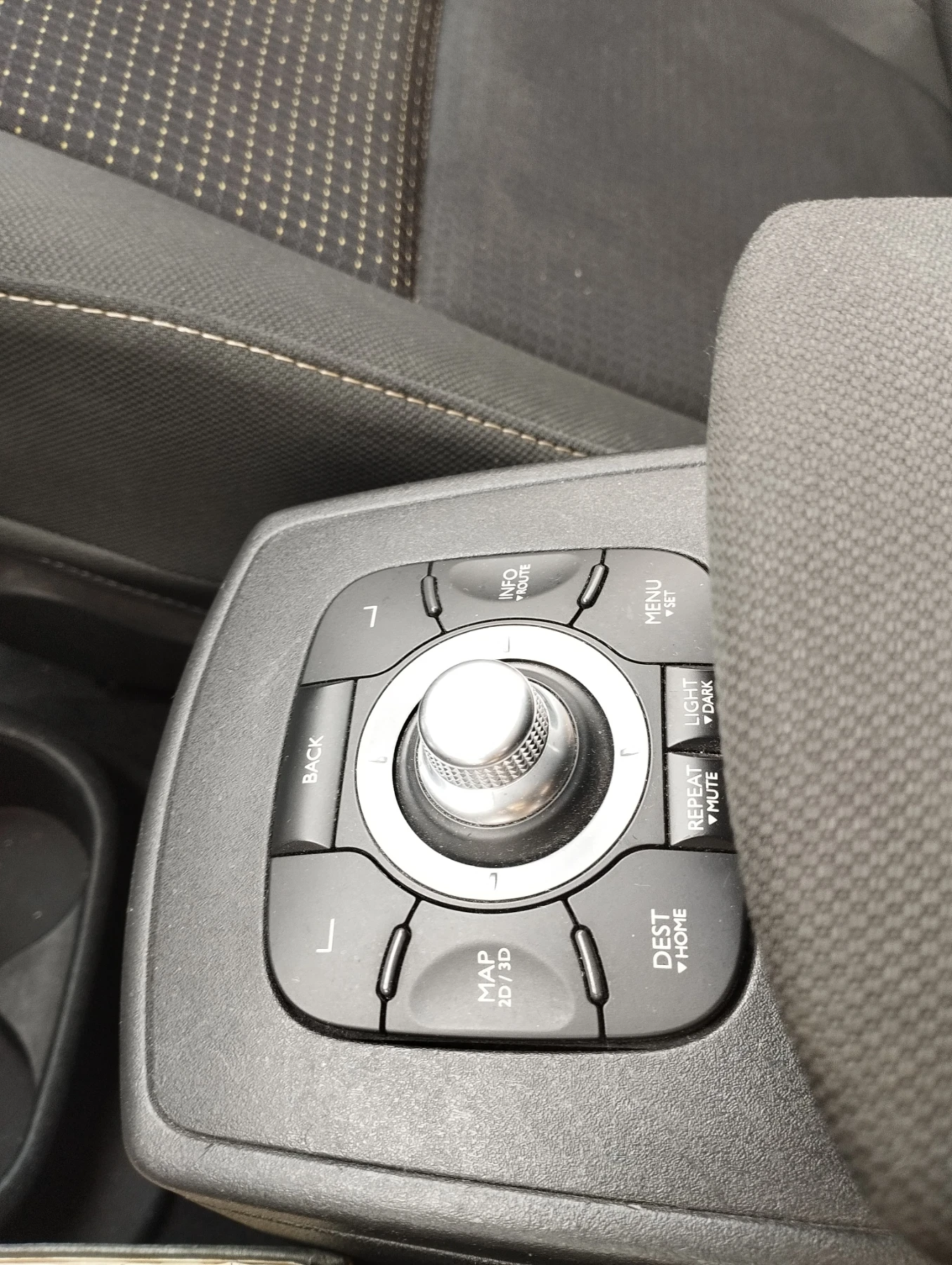 Renault Megane Scenik, снимка 5 - Автомобили и джипове - 54295819