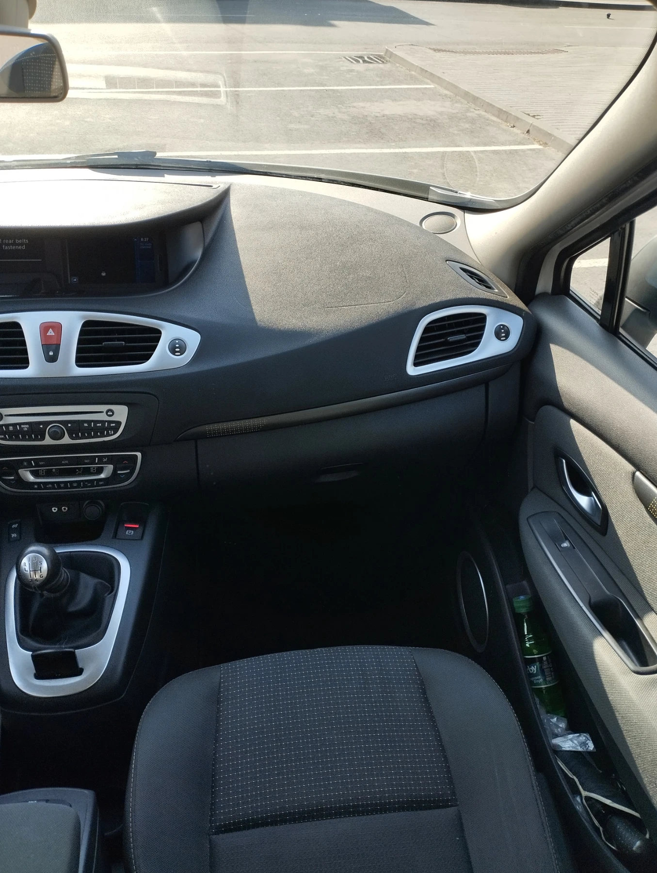 Renault Megane Scenik, снимка 16 - Автомобили и джипове - 54295819