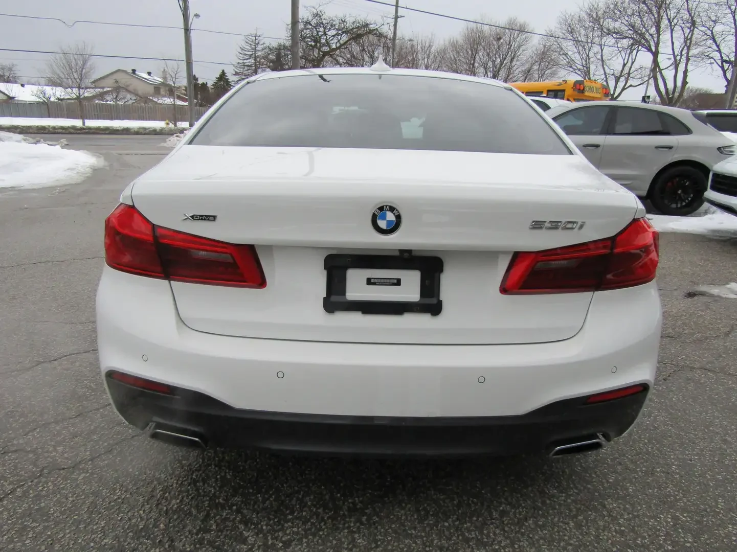 BMW 530 xDrive M Sport, снимка 4 - Автомобили и джипове - 54402239