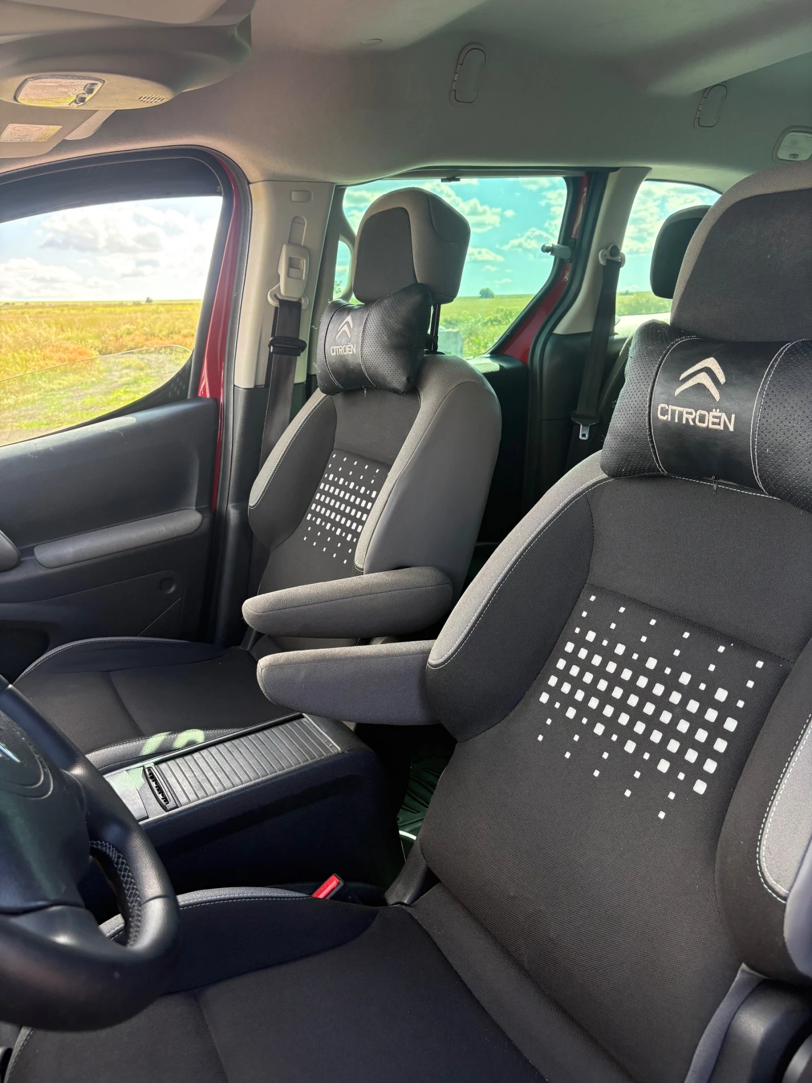 Citroen Berlingo, снимка 4 - Автомобили и джипове - 54904582