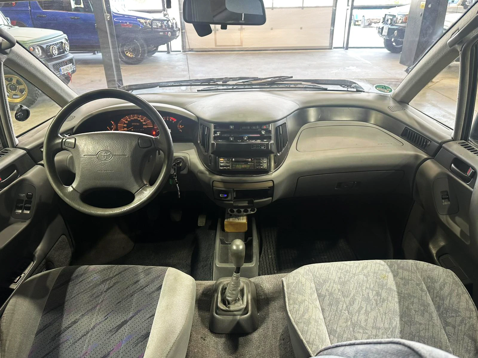 Toyota Previa 2, 4, снимка 14 - Автомобили и джипове - 54915217