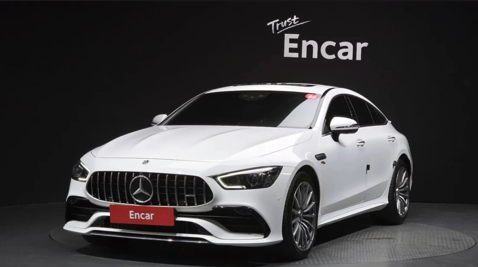 Mercedes-Benz AMG GT 43 4MATIC+ | ОБДУХВАНЕ | DISTRONIC