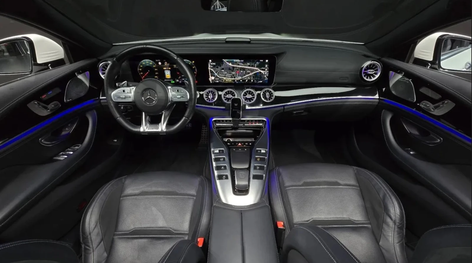 Mercedes-Benz AMG GT 43 4MATIC+ | ОБДУХВАНЕ | DISTRONIC, снимка 6 - Автомобили и джипове - 55082702
