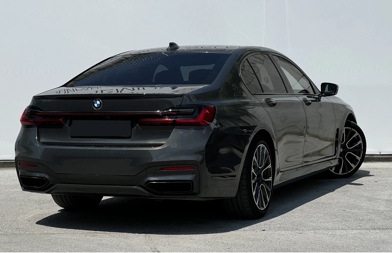 BMW 740 d xDrive, снимка 2 - Автомобили и джипове - 55121506