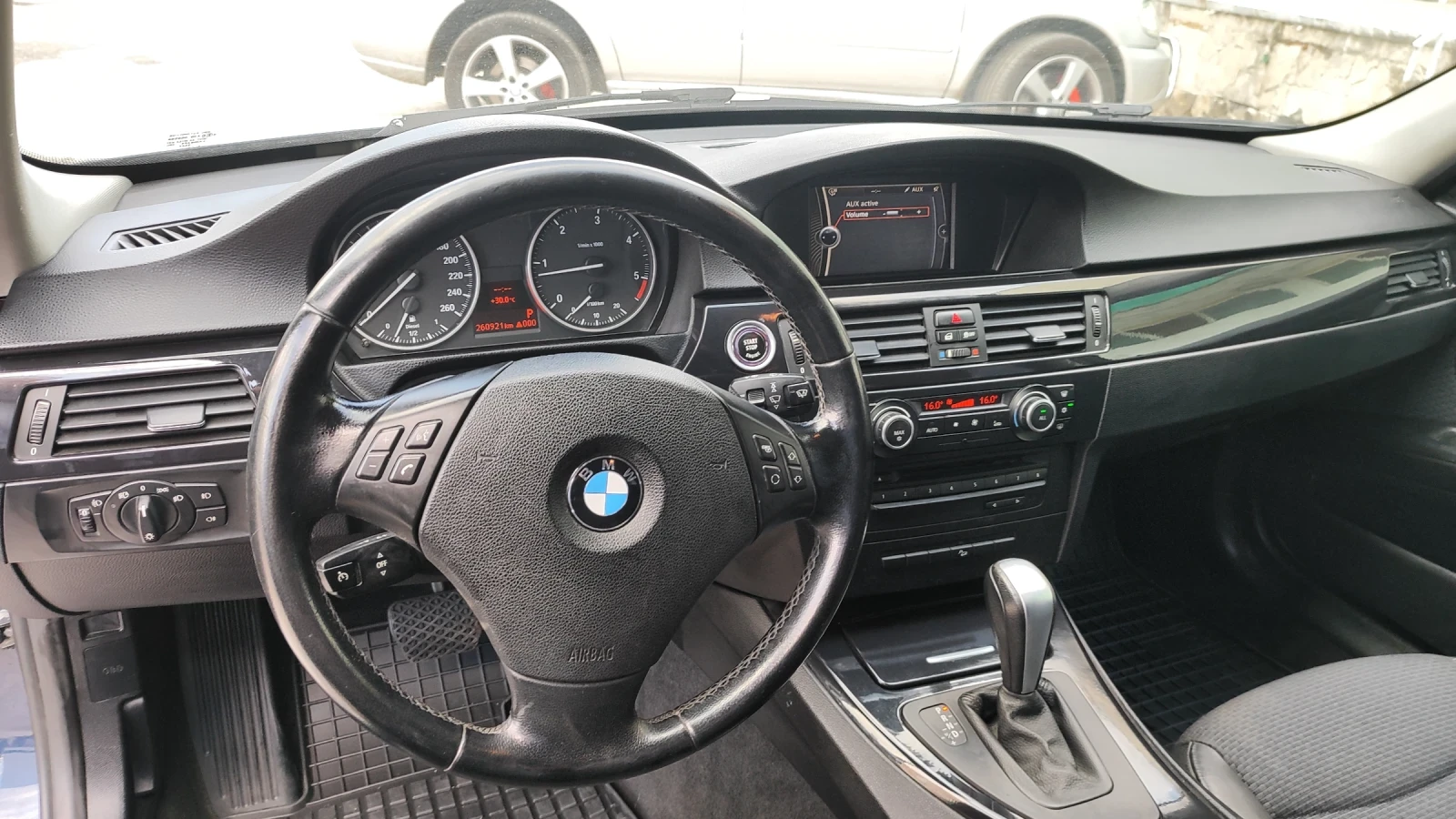 BMW 320 320xd, снимка 7 - Автомобили и джипове - 55158297