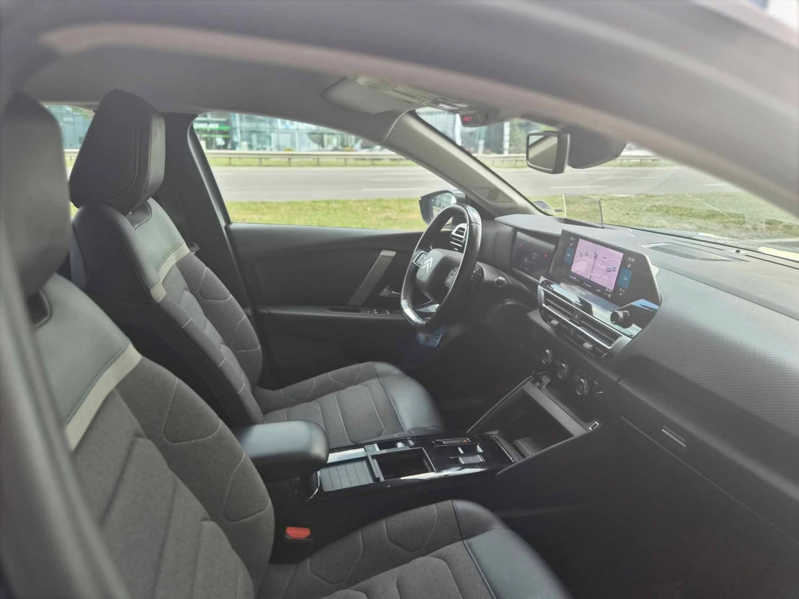 Citroen C4 1.5 HDI, снимка 7 - Автомобили и джипове - 55321394