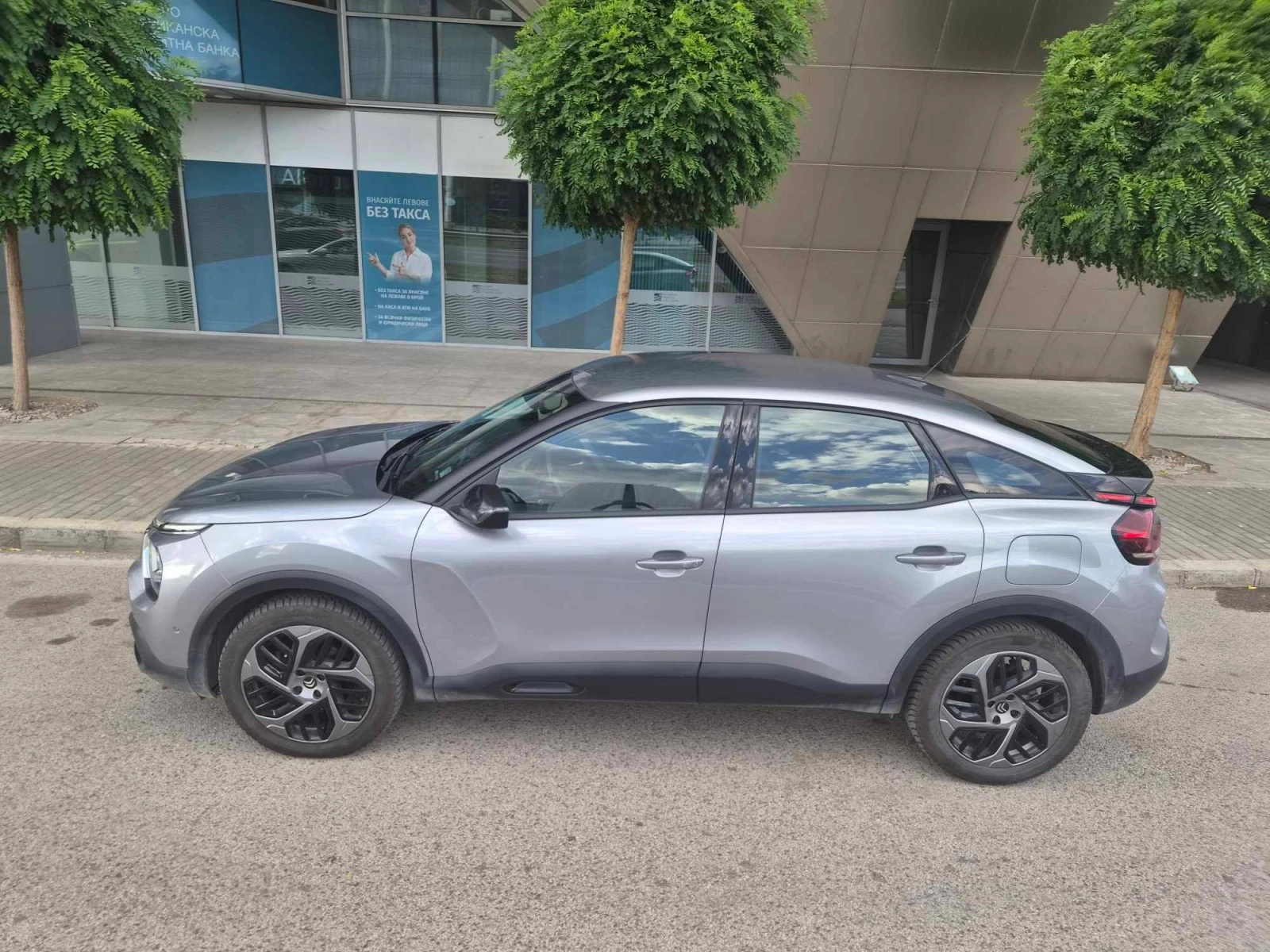 Citroen C4 1.5 HDI, снимка 2 - Автомобили и джипове - 55321394