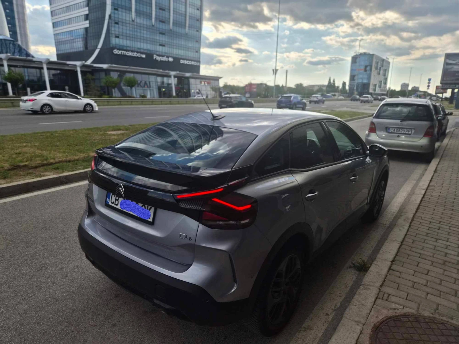 Citroen C4 1.5 HDI, снимка 3 - Автомобили и джипове - 55321394