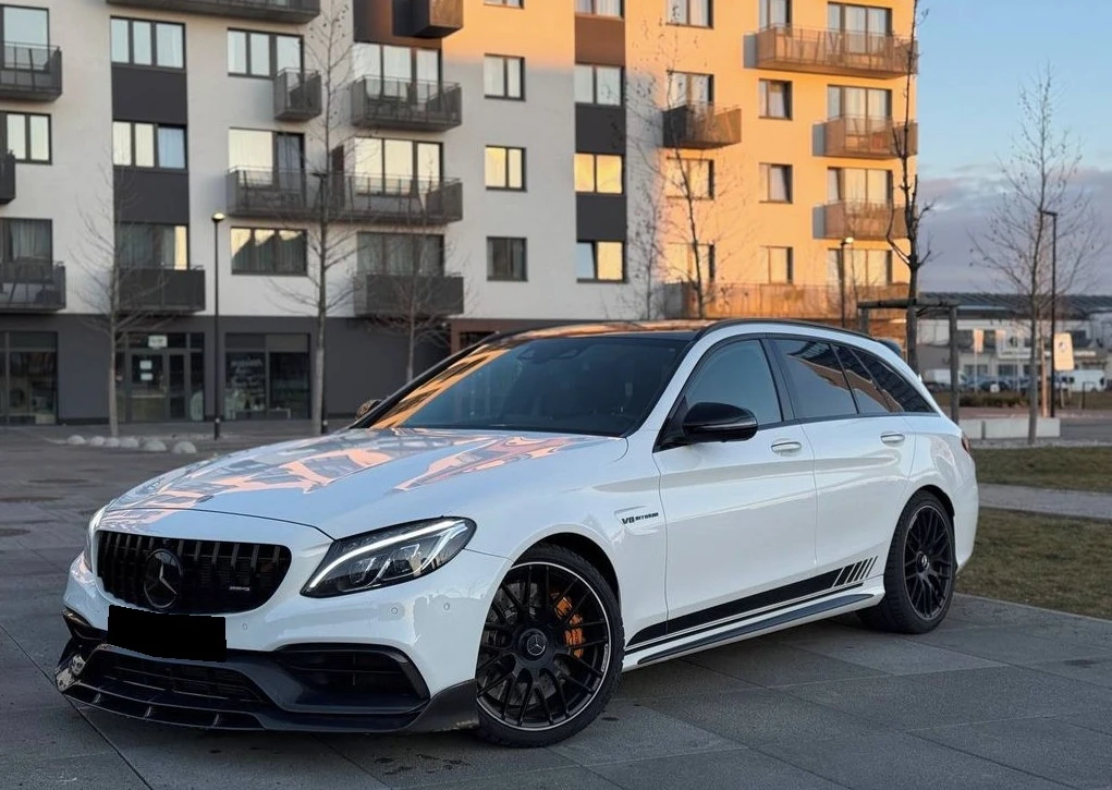 Mercedes-Benz C 63 AMG S, снимка 3 - Автомобили и джипове - 55389265