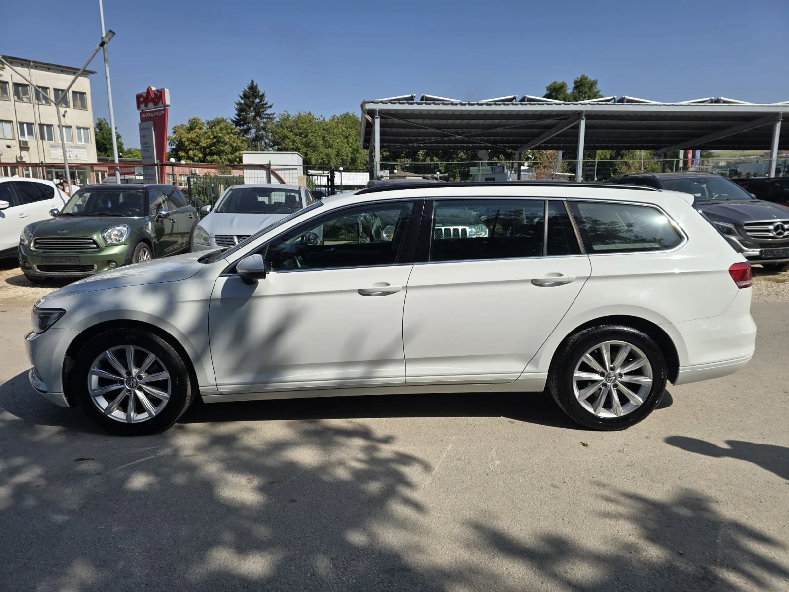 VW Passat 2.0TDI 150к.с Business Топ състояние , снимка 7 - Автомобили и джипове - 55638654